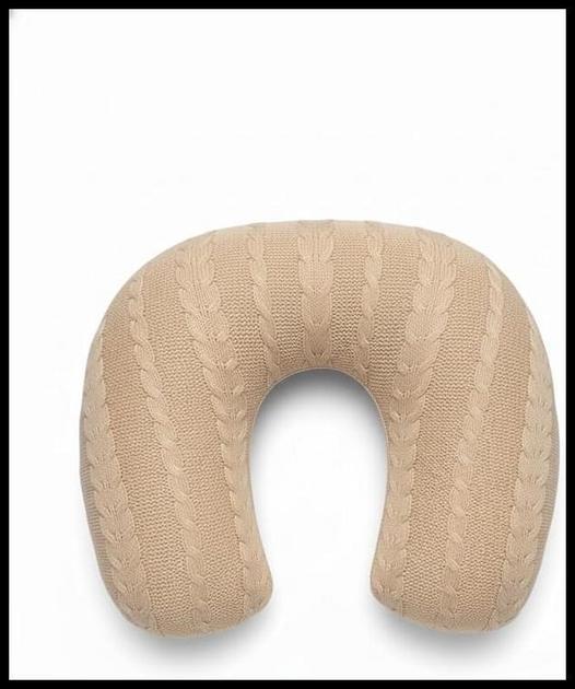 Almofada de Amamentação em Tricô, 45x37x13cm, Formato U Anatômico, Enchimento Siliconado, Hipoalergênico (Bege Claro)